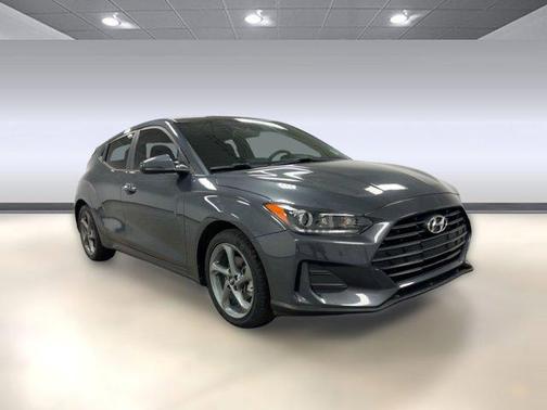 2021 Hyundai Veloster 2
