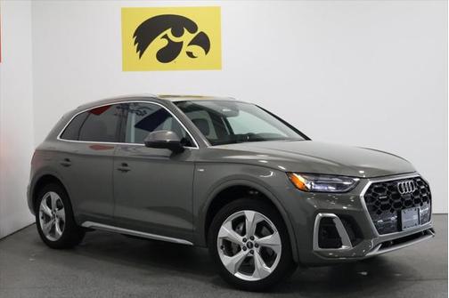 2023 Audi Q5 S line Premium Plus