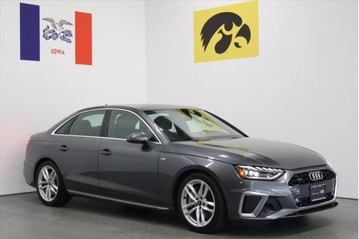 2022 Audi A4 Premium Plus 45 TFSI S line quattro S tronic