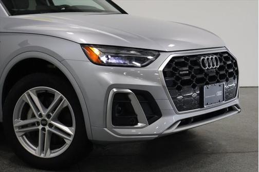 2025 Audi Q5 Premium Plus 55 TFSI e S line quattro S tronic