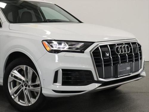 2022 Audi Q7 Premium Plus 55 TFSI quattro Tiptronic