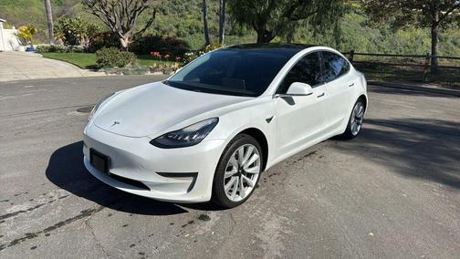 2020 Tesla Model 3 Standard Range