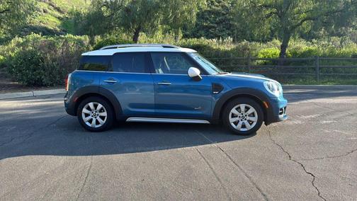 2018 MINI Countryman Cooper ALL4