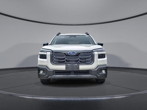 Crystal White Pearl 2026 Subaru Outback Touring