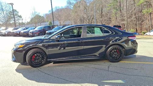 2020 Toyota Camry SE