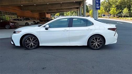 2021 Toyota Camry SE for sale in Cary, NC - image 5