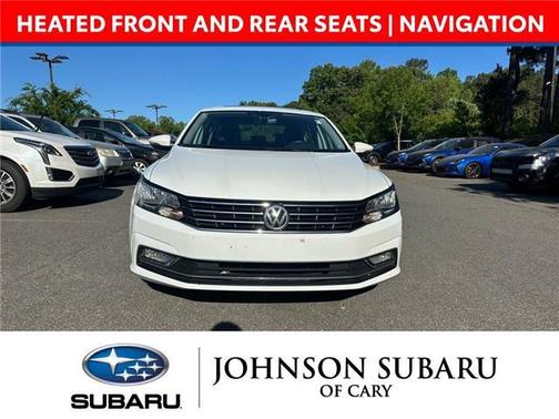 Pure White 2016 Volkswagen Passat 1.8T SE w/Technology