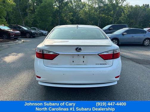 2015 Lexus ES 300h Base