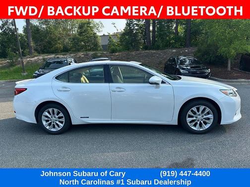 2015 Lexus ES 300h Base