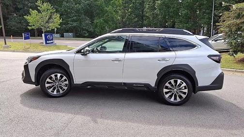 2025 Subaru Outback Touring