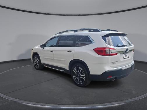 Crystal White Pearl 2023 Subaru Ascent Touring 7-Passenger