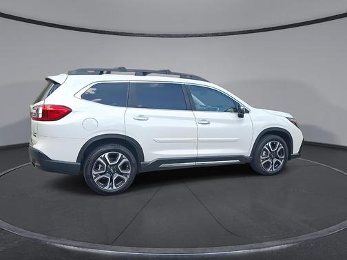Crystal White Pearl 2023 Subaru Ascent Touring 7-Passenger