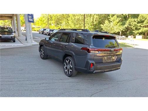 Magnetite Gray Metallic 2026 Subaru Outback Touring XT