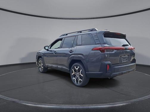 Magnetite Gray Metallic 2026 Subaru Outback Touring XT