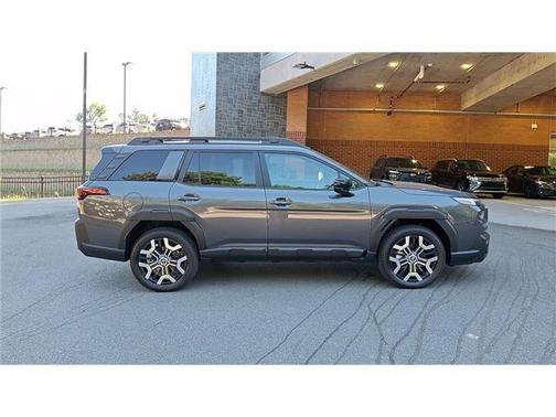 Magnetite Gray Metallic 2026 Subaru Outback Touring XT