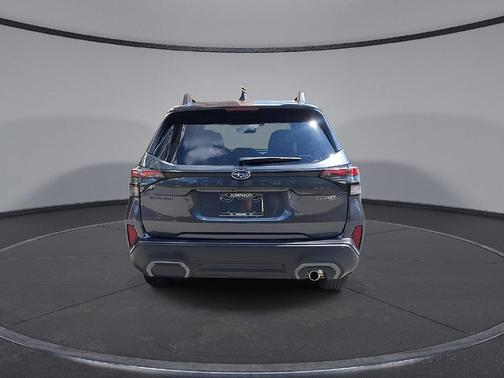 Magnetite Gray Metallic 2026 Subaru Forester Limited