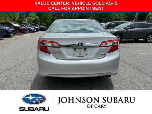 Classic Silver Metallic 2014 Toyota Camry Hybrid XLE