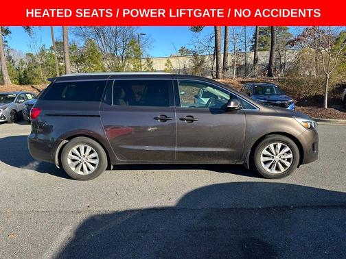 2017 Kia Sedona EX