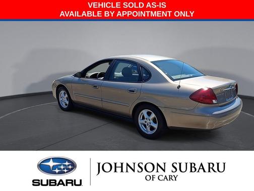 Arizona Beige Clearcoat 2003 Ford Taurus SES