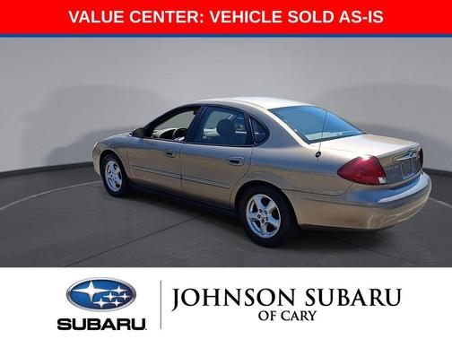 Arizona Beige Clearcoat 2003 Ford Taurus SES