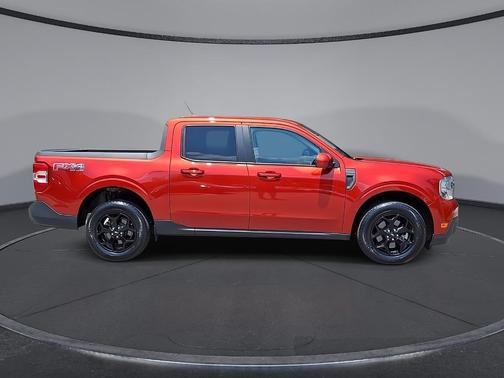 Chili Pepper Red 2022 Ford Maverick Lariat