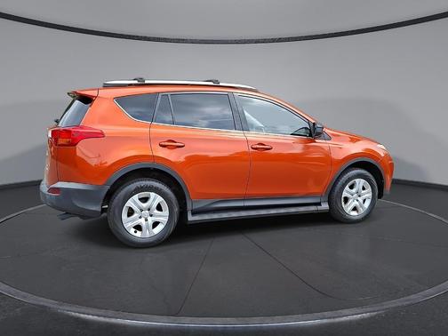 Hot Lava 2015 Toyota RAV4 LE