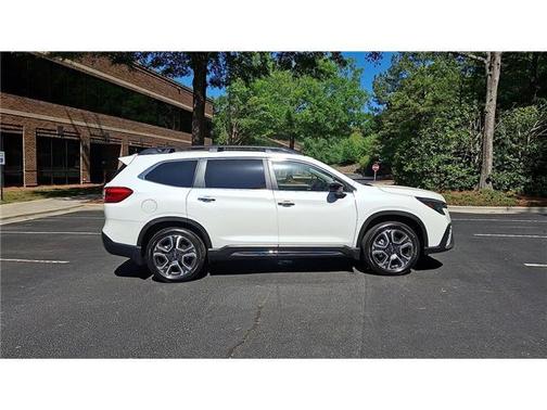 Crystal White Pearl 2026 Subaru Ascent Touring