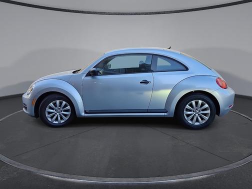 2014 Volkswagen Beetle 