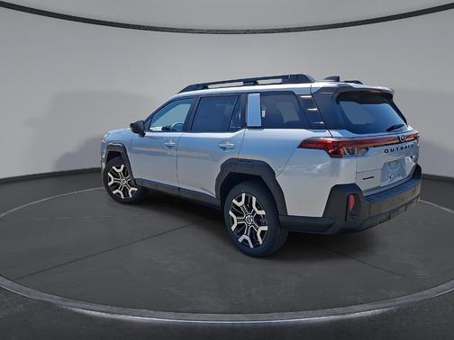 Ice Silver Metallic 2026 Subaru Outback Touring XT