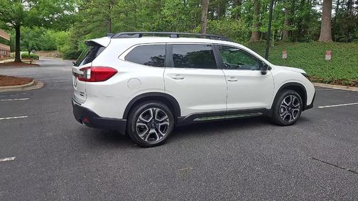 Crystal White Pearl 2026 Subaru Ascent Limited
