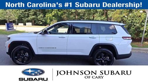 2023 Jeep Grand Cherokee L Laredo