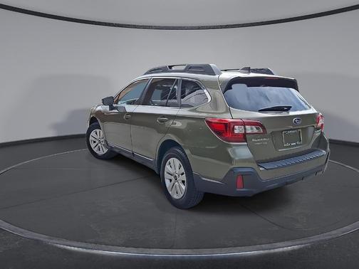 Wilderness Green Metallic 2018 Subaru Outback 2.5i Premium