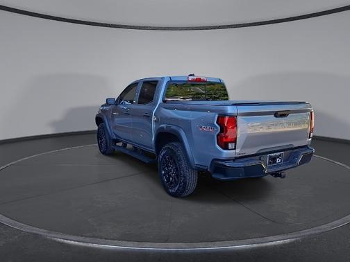 Sterling Gray Metallic 2026 Chevrolet Colorado Trail Boss