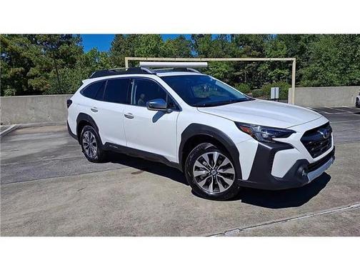 2025 Subaru Outback Touring XT