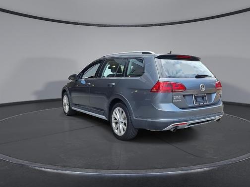 2017 Volkswagen Golf Alltrack TSI SE