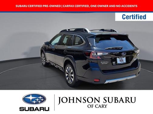 Crystal Black Silica 2025 Subaru Outback Limited