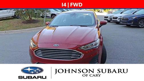 2020 Ford Fusion SE