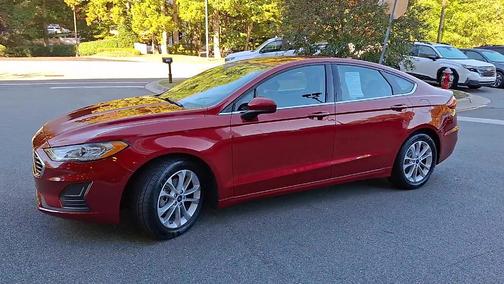 2020 Ford Fusion SE