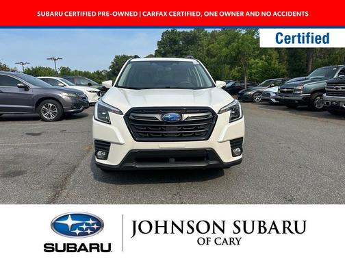Crystal White Pearl 2023 Subaru Forester Limited