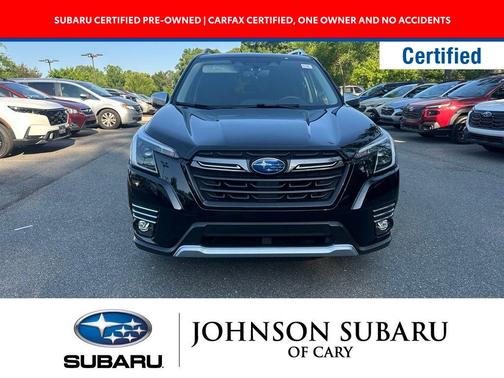 Crystal Black Silica 2024 Subaru Forester Touring