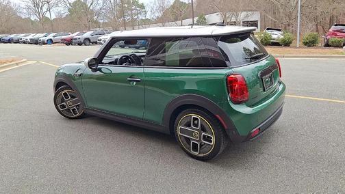 2023 MINI SE Hardtop ICONIC