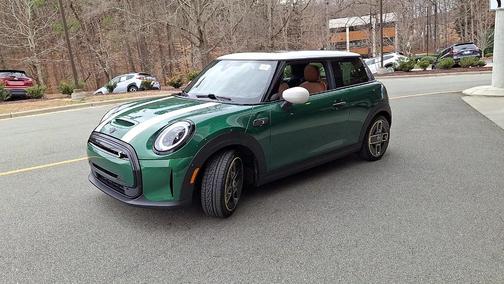 2023 MINI SE Hardtop ICONIC