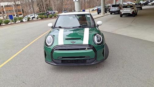 2023 MINI SE Hardtop ICONIC