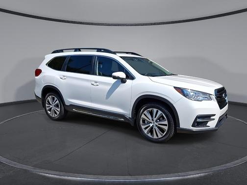 Crystal White Pearl 2021 Subaru Ascent Limited 7-Passenger