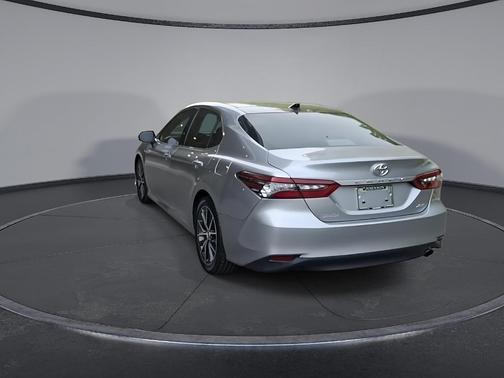 Celestial Silver Metallic 2021 Toyota Camry XLE