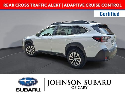 Crystal White Pearl 2025 Subaru Outback Premium