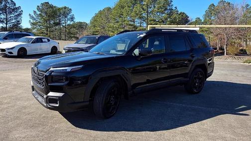Crystal Black Silica 2026 Subaru Outback Limited