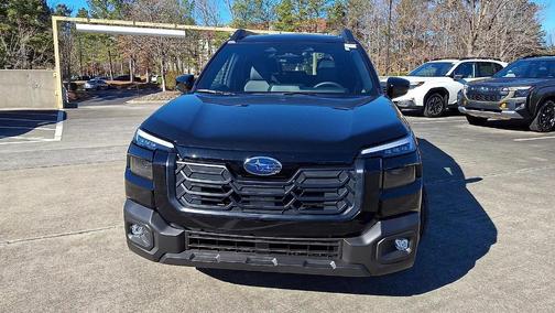 Crystal Black Silica 2026 Subaru Outback Limited