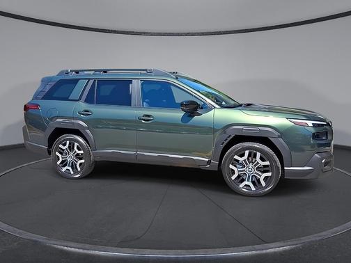 Deep Emerald Green 2026 Subaru Outback Touring XT
