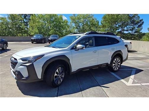 2025 Subaru Outback Touring XT